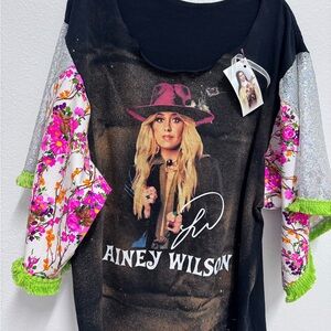 Lainey Wilson concert/boho/festival shirt